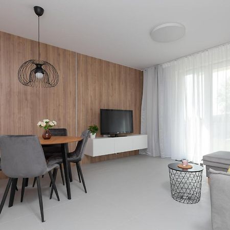 Nowe Bemowo Apartment By Renters 华沙 外观 照片