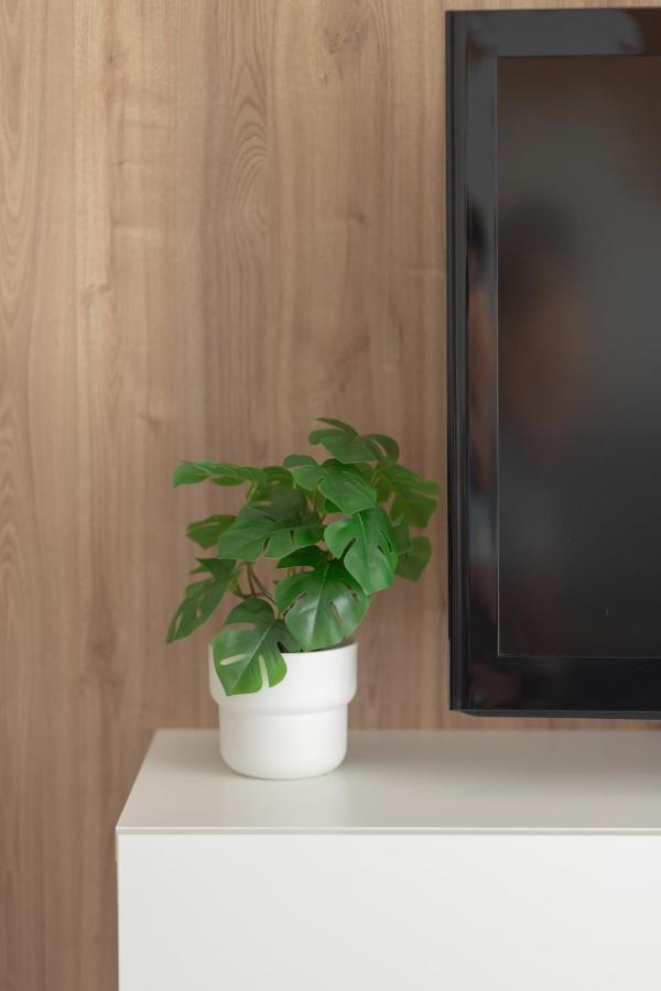 Nowe Bemowo Apartment By Renters 华沙 外观 照片